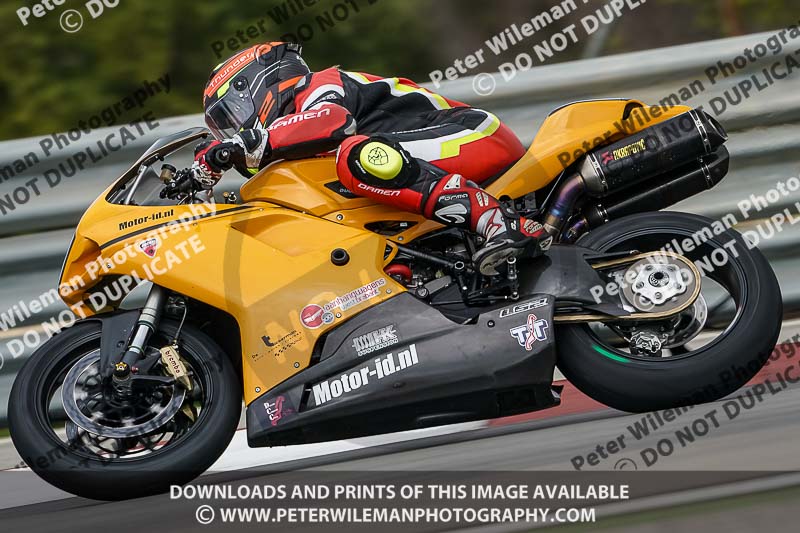 cadwell no limits trackday;cadwell park;cadwell park photographs;cadwell trackday photographs;enduro digital images;event digital images;eventdigitalimages;monteblanco trackday photographs;no limits trackdays;peter wileman photography;racing digital images;trackday digital images;trackday photos
